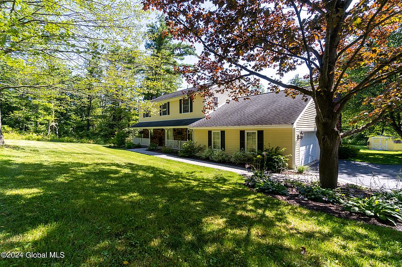 3rd image of 234 Swift Road