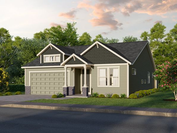 2877 NE Pinnacle Pl, Bend, OR 97701