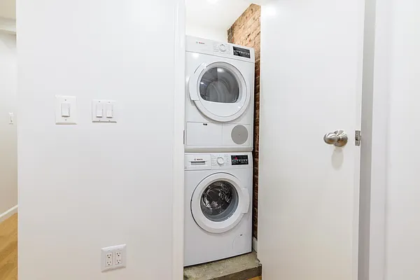 Rented by Owner | media 12