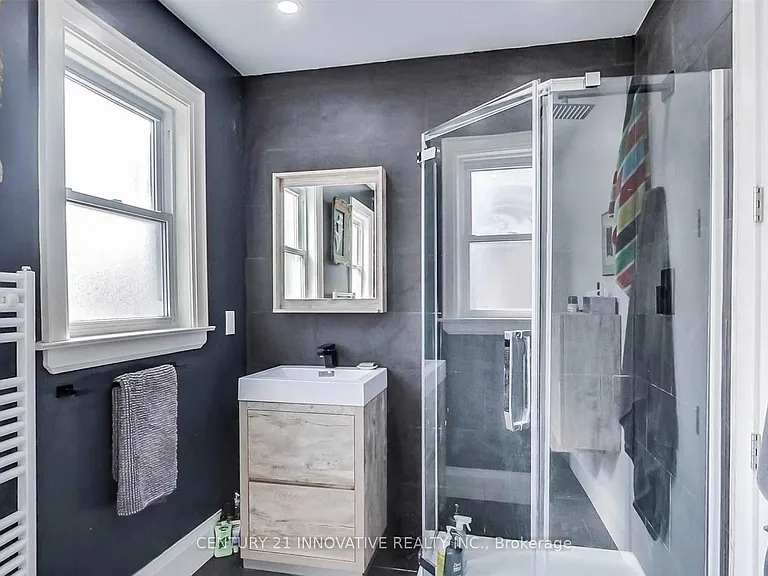 27 Saint Johns Rd #C — Photo 16