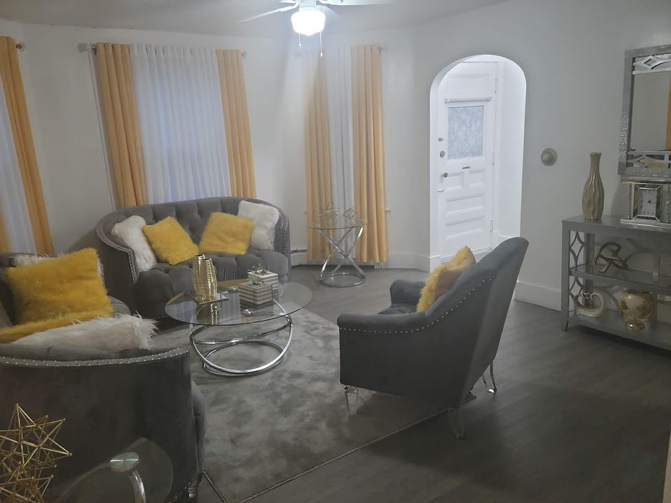 1st image of 5 Ashland Ave #1