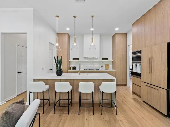 5 Silverbell Ct, Durham, NC 27713