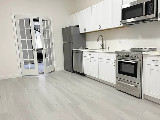 Rented by Douglas Elliman | media 15