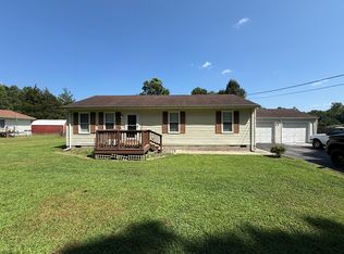 9351 Davenport Rd, Gloucester, VA 23061