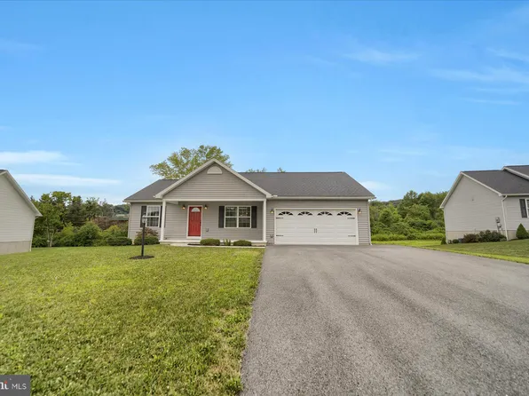 6224 Tuscarora Dr, Huntingdon, PA 16652