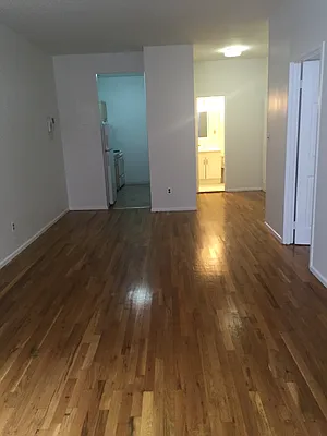 Rented by Sandra Ospina, Licensed Real Estate Broker | media 65