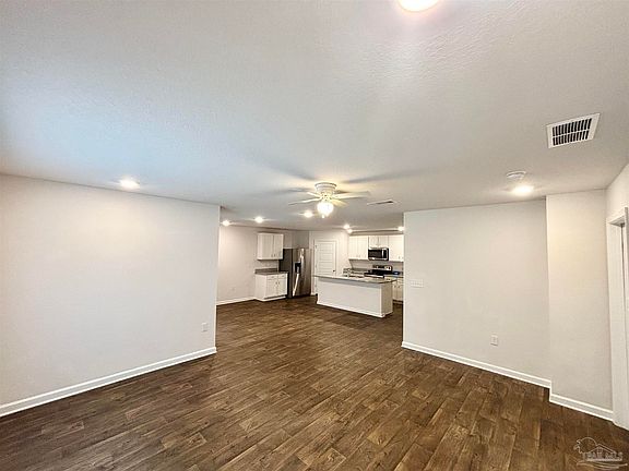 4th image of 2347 Kirkwood Dr
