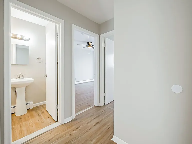 168 Summit View Ct — Photo 17