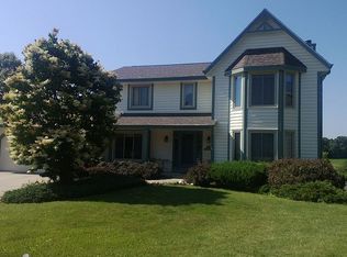 S21W27947 Kame Ter, Waukesha, WI 53188
