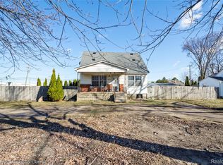 1721 E Woodward Heights Blvd, Hazel Park, MI 48030