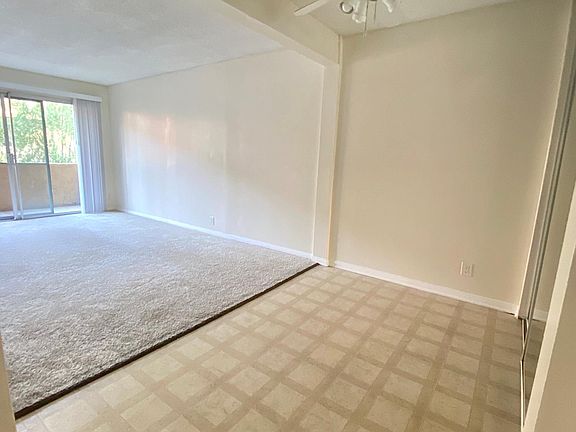 2nd image of 15425 Sherman Way APT 362