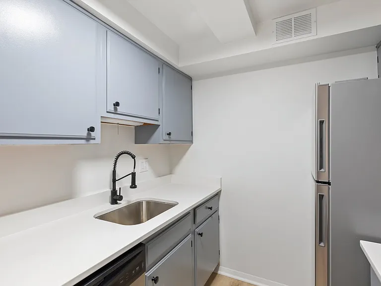 The Gallery Apartments — Photo 65
