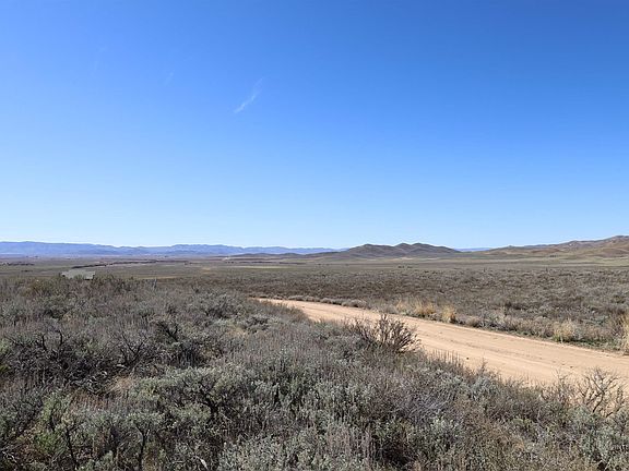 4th image of Palomino Rd