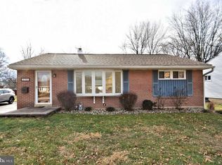 2706 Veser Ln, Willow Grove, PA 19090