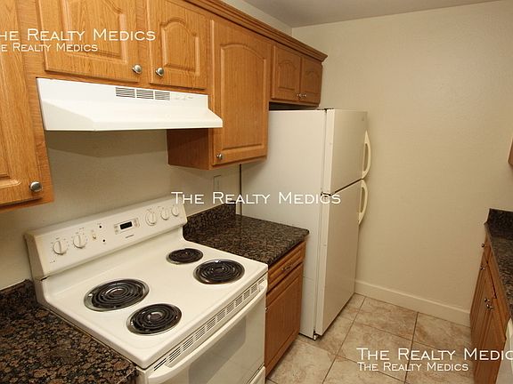 5th image of 4720 Walden Cir APT 1416