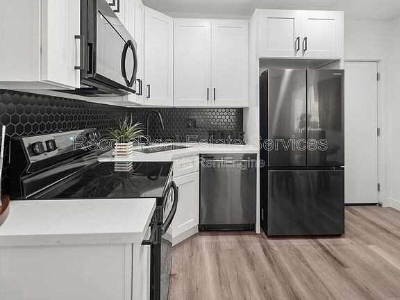 3rd image of 4970 Genesee Ave #4986