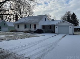 325 W Walnut St, Argos, IN 46501