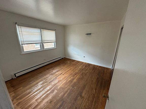5th image of 1124 Hannah Ave #2R