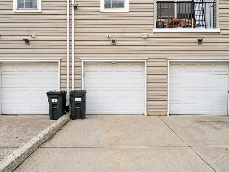 7 Brewerytown Ct — Photo 16