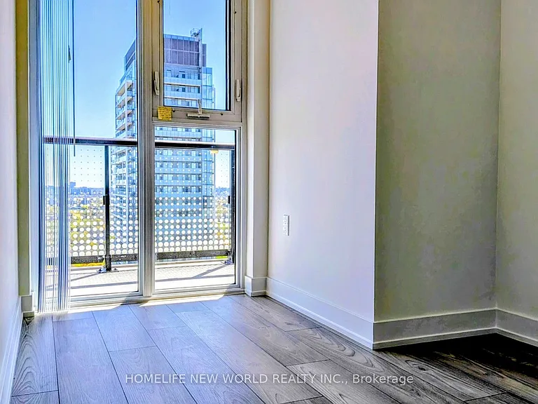 5858 Yonge St #2711 — Photo 9