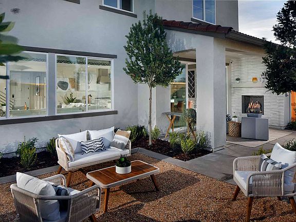 Edgelake Plan 1 Model Home