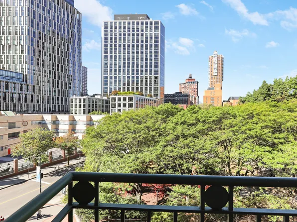 311 Greenwich Street image 4 of 16