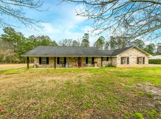 1902 King Orchard Rd, Sarepta, LA 71071