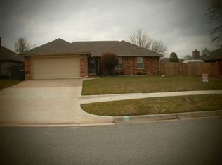 3905 Glisten Ct, Norman, OK 73072
