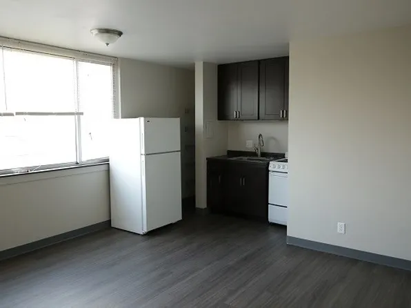 1671 N. Prospect Ave.