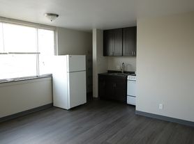 1671 N. Prospect Ave.