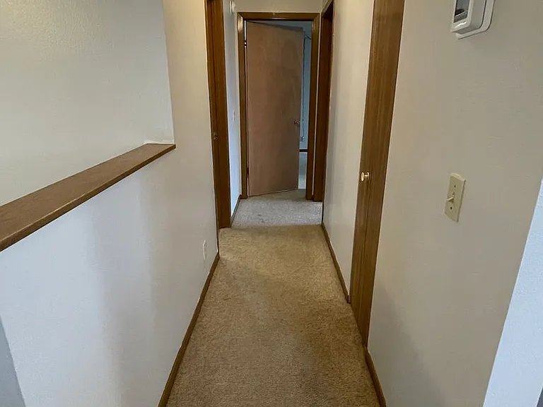 1210 Clover Ridge Ct — Photo 11