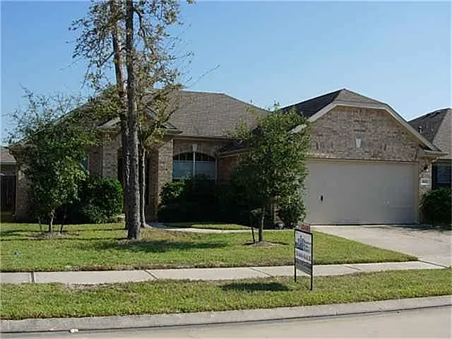 3 bed, 2.0 bath, 1766 sqft, $1,850 — Photo 3