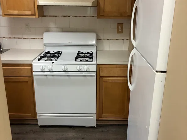 247 Hastings St NE APT 2, Grand Rapids, MI 49503
