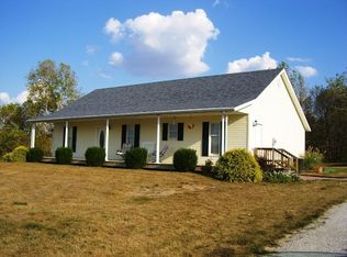 5586 E Kinderhook Rd, Scottsburg, IN 47170