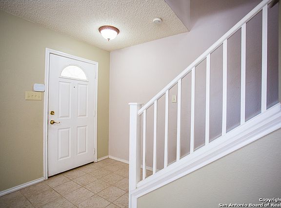4th image of 10414 Stonefield Pl