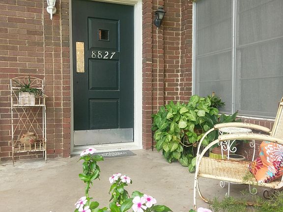 2nd image of 8827 Gaston Pkwy APT A
