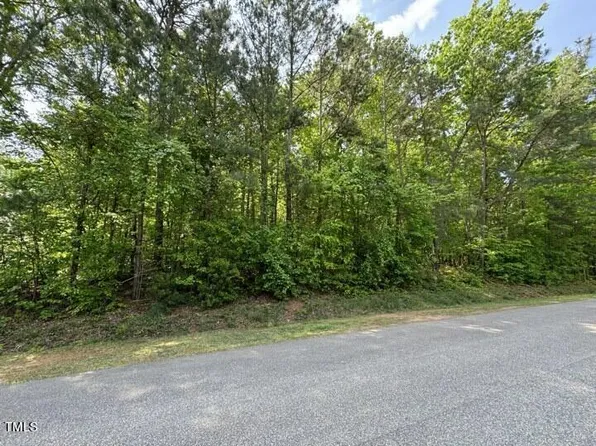 114 Crow Dr #801, Louisburg, NC 27549