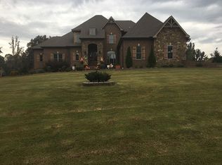 281 Channing Cir, Camden, TN 38320