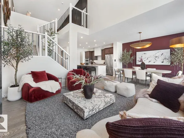 12844 211th St NW, Edmonton, AB T5S 0R5