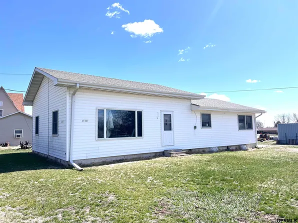 1609 G St, Geneva, NE 68361