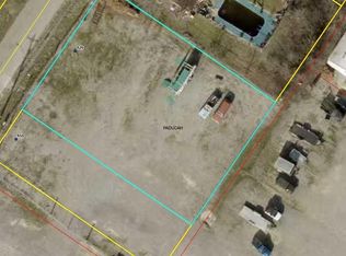 826 Bethel St, Paducah, KY 42003