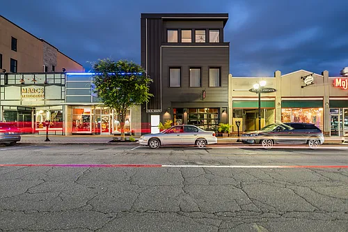 14 S Main St #4 Photo 1