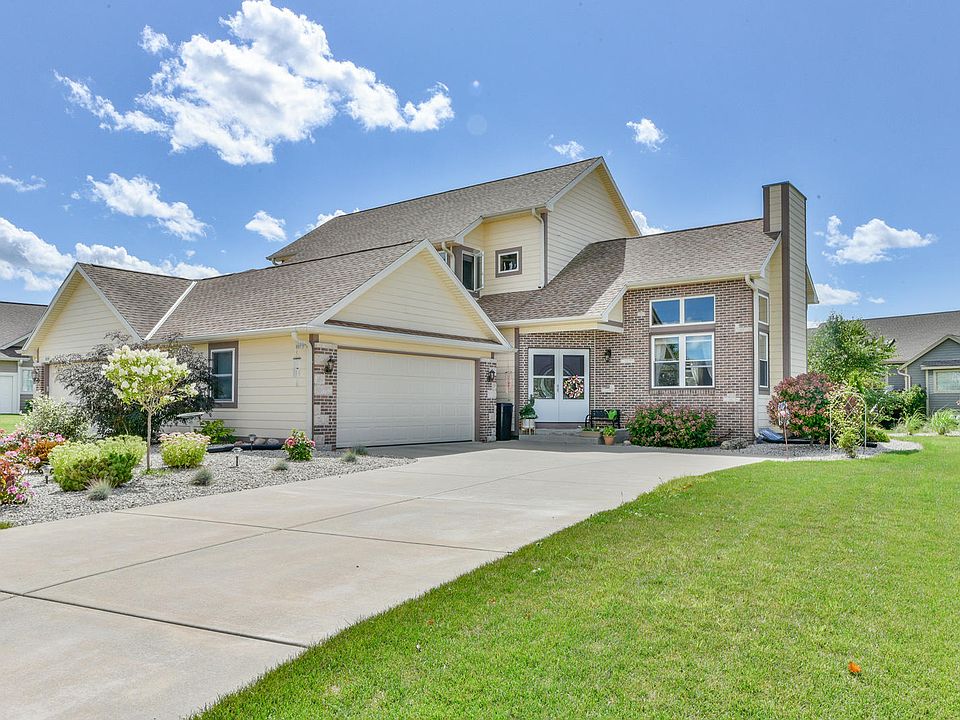 2nd image of 8977 S Cordgrass Cir W