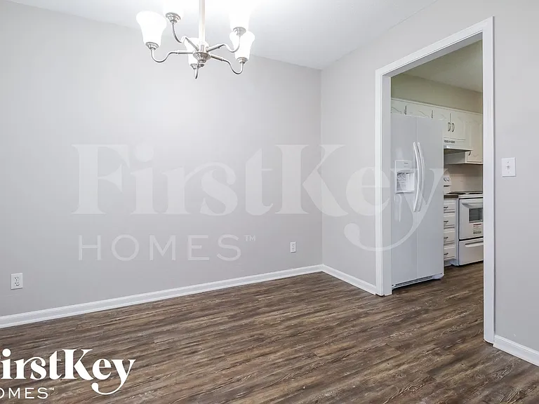 9805 N Cove View Ct — Photo 5
