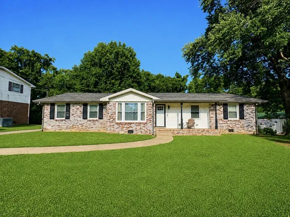 107 Gayle Dr, Old Hickory, TN 37138
