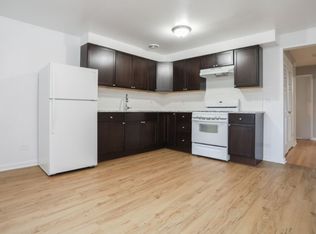 2525 W Montrose Ave #3B, Chicago, IL 60618