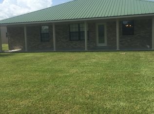 13104 Powers Rd, Hamshire, TX 77622