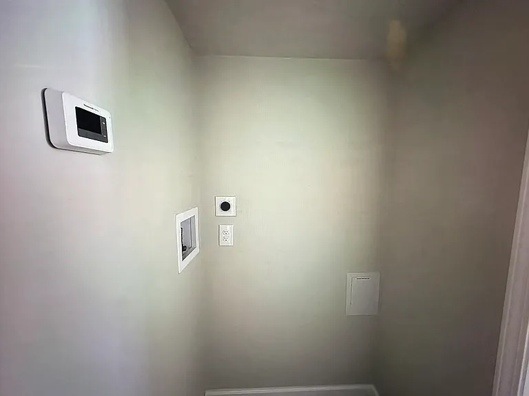 113 Paula Cir #1 — Photo 7