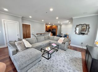 109 D St UNIT 1, South Boston, MA 02127