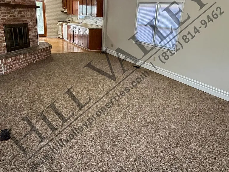 127 Blakely Ave — Photo 2
